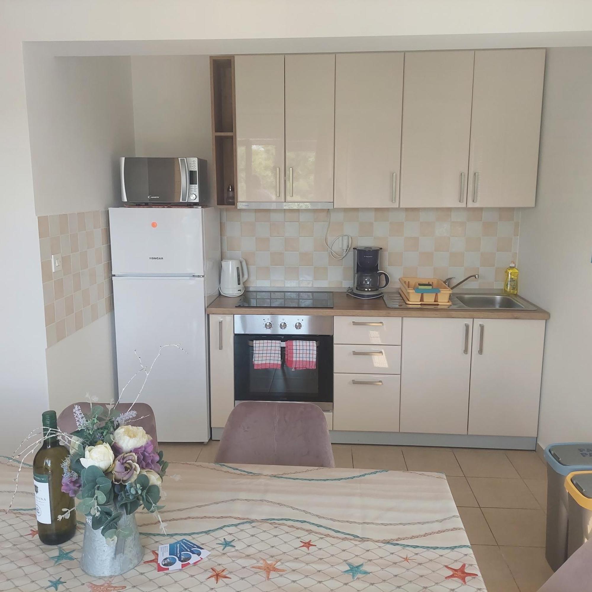 Zec Apartment *
