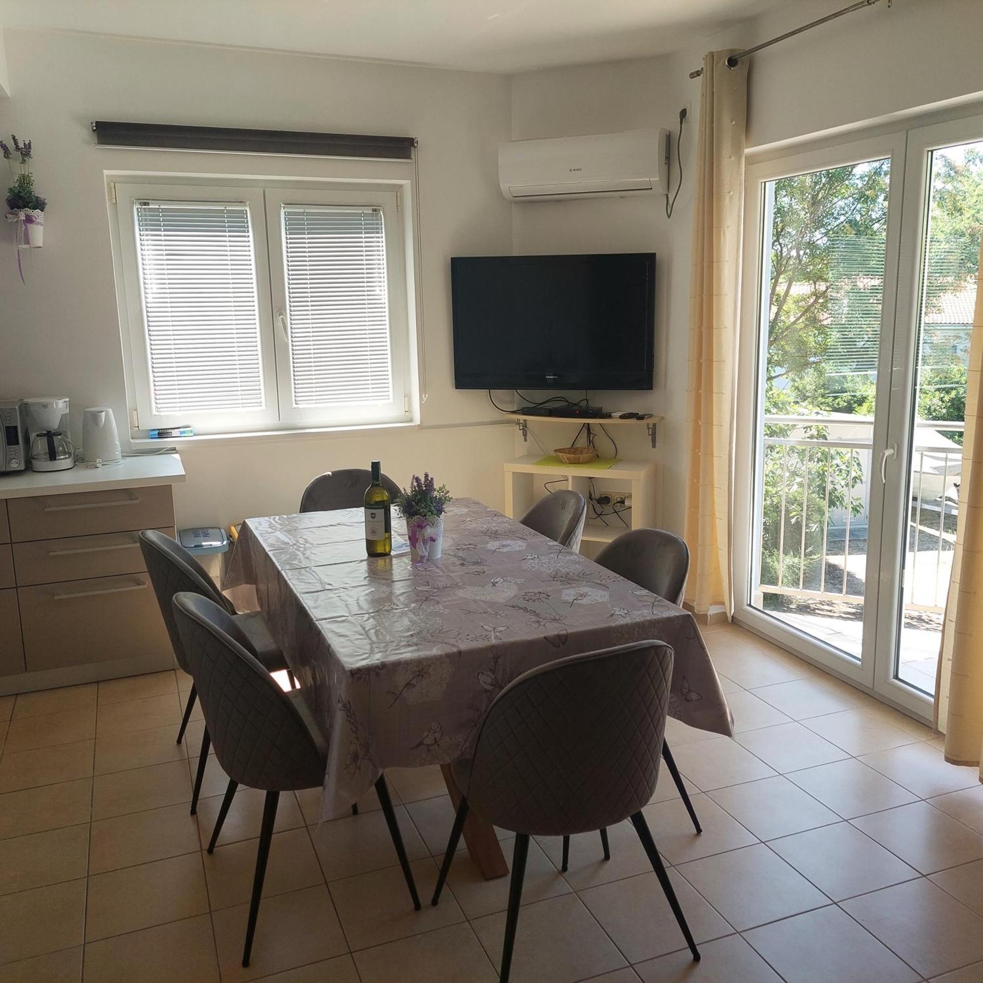Apartment Zec *